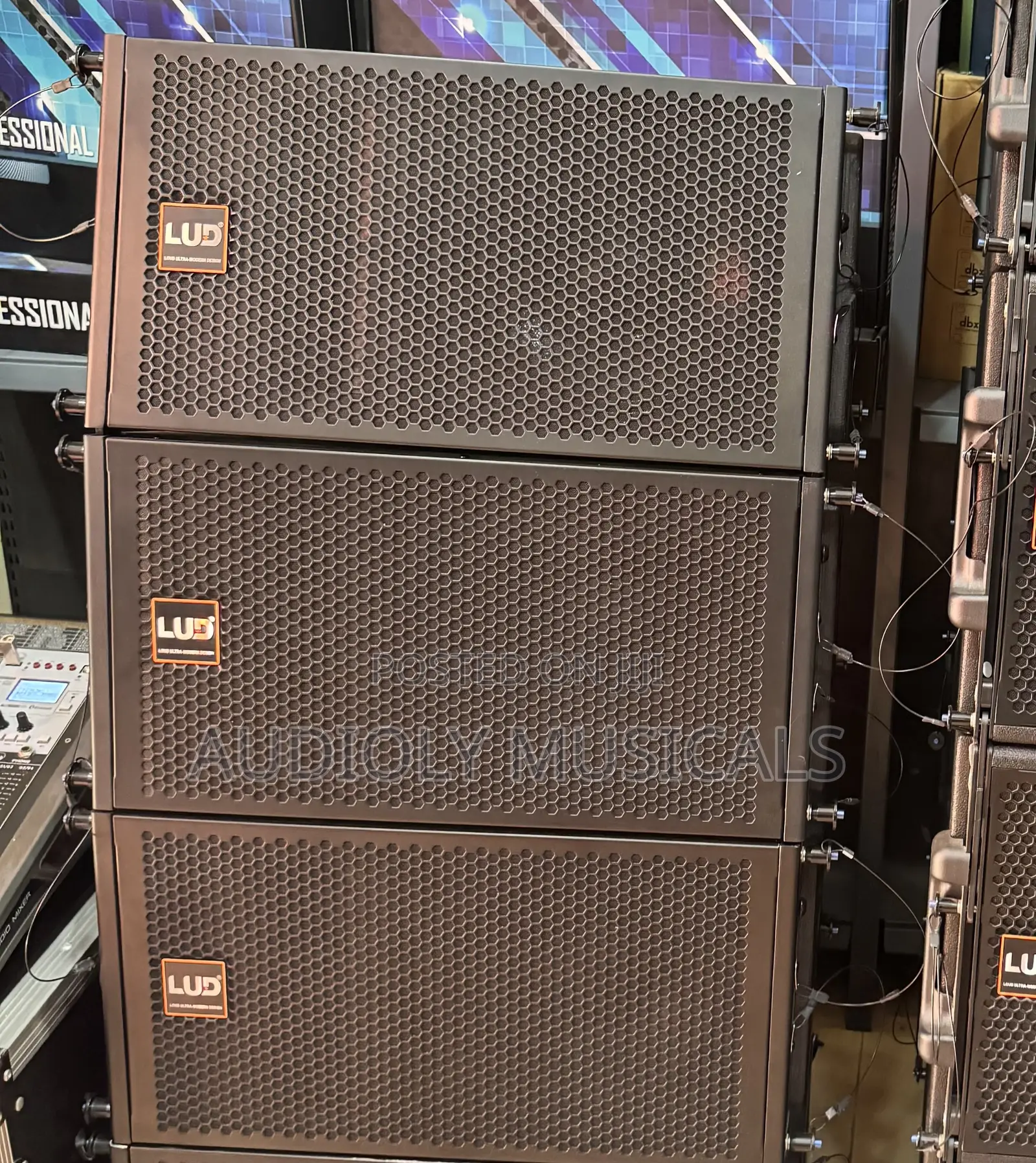 Full Rack With Ev Bass and 3- Line Arrays