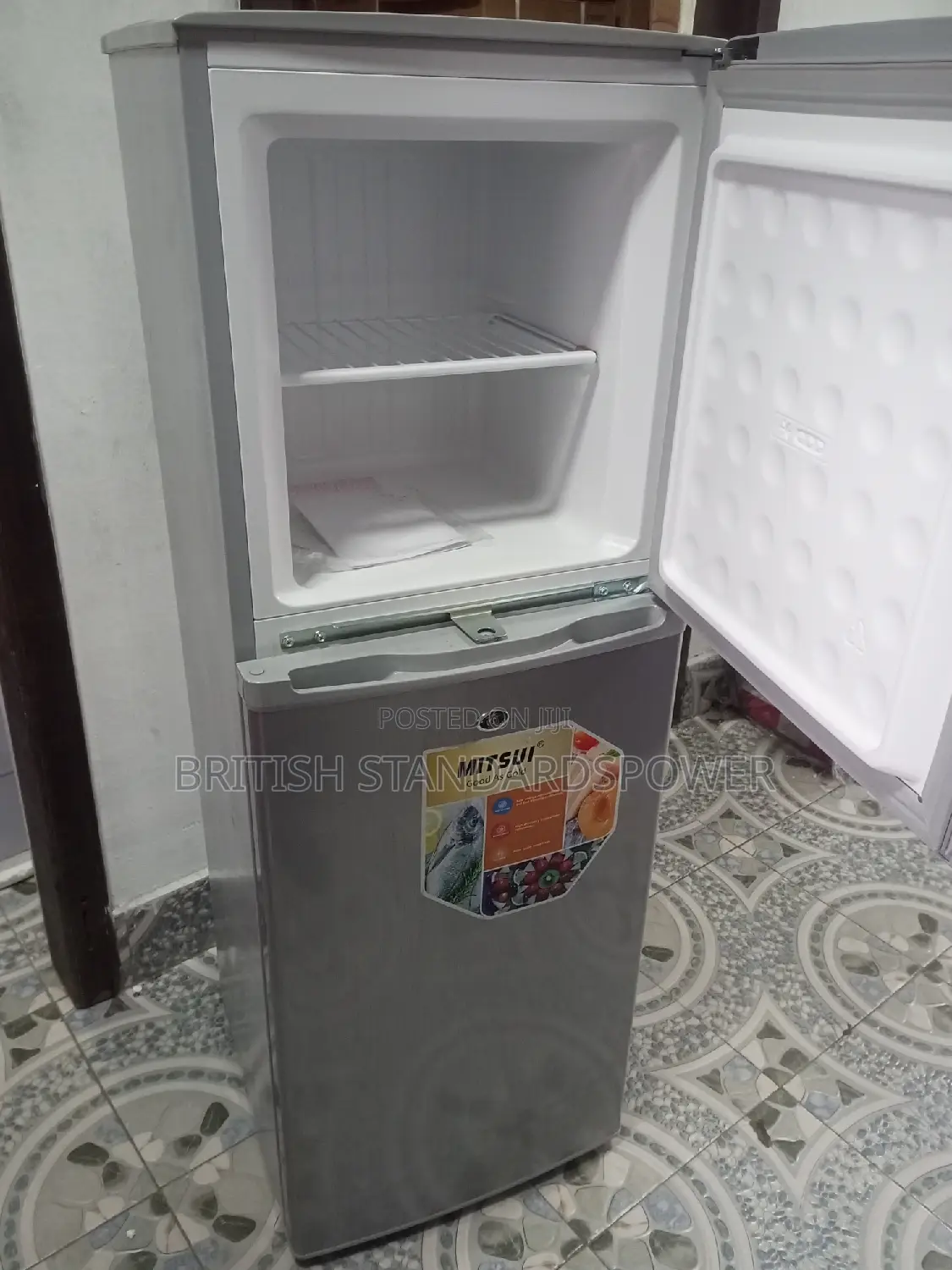 Authentic Mitsui 138l Spacious Top Freezer Fridge