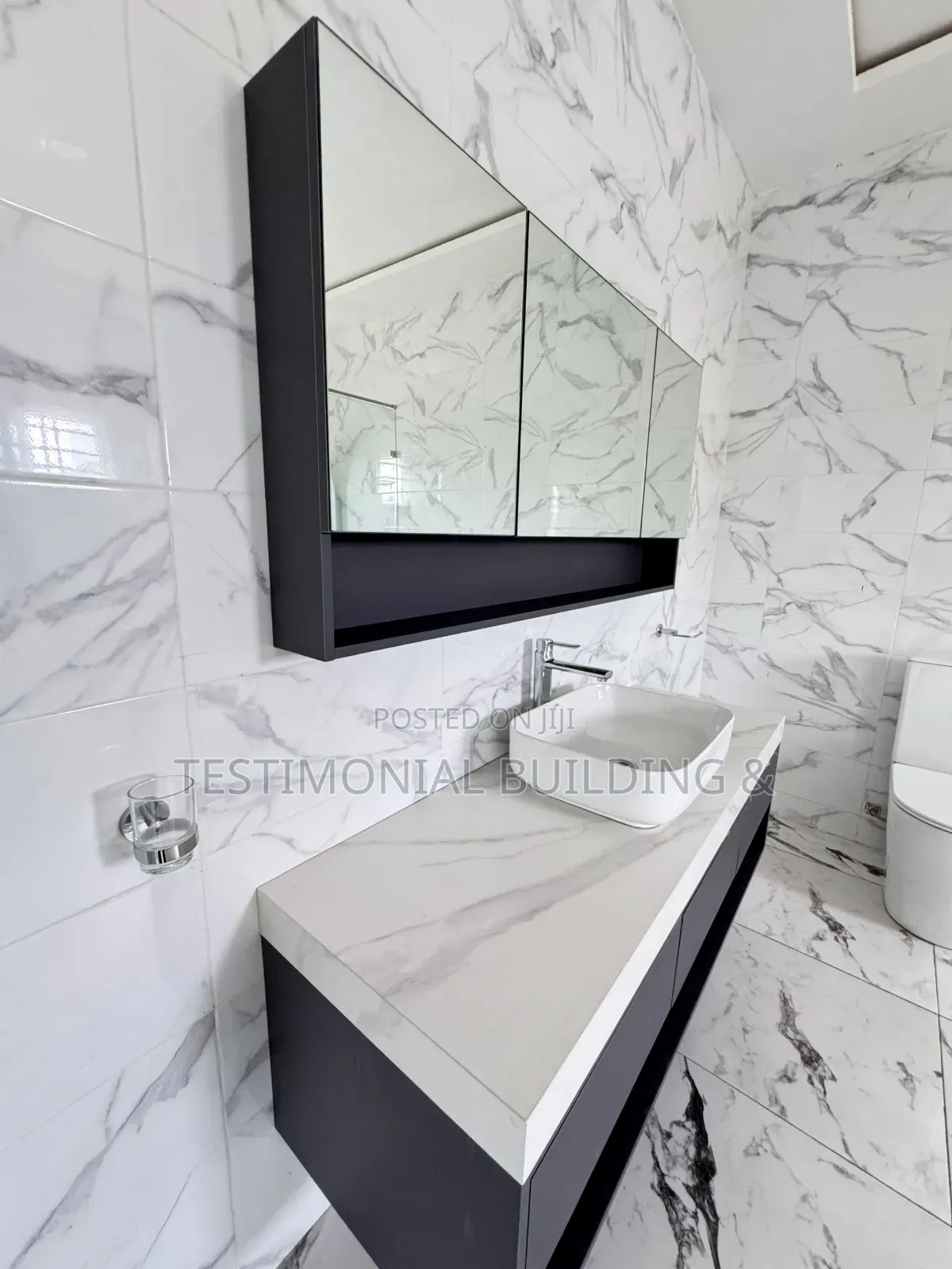 4bdrm House in Testimonial Building, Lake Side Estate for rent