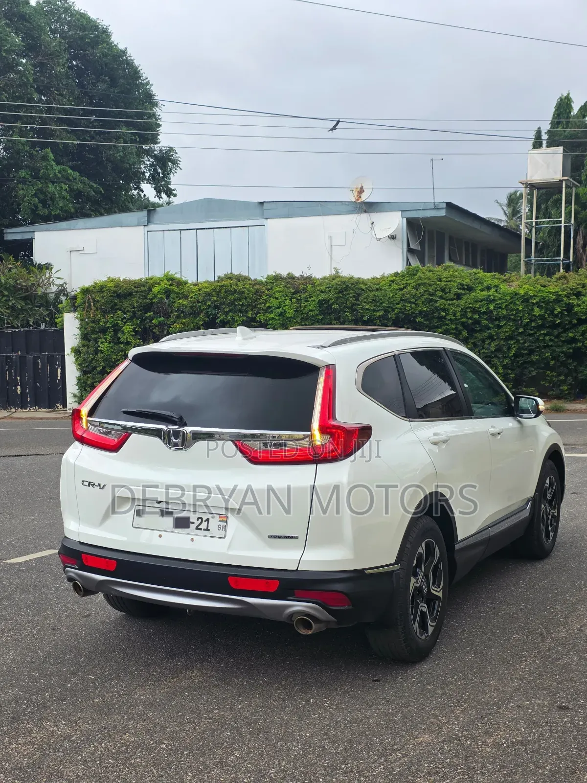 Honda CR-V Touring AWD 2019 White