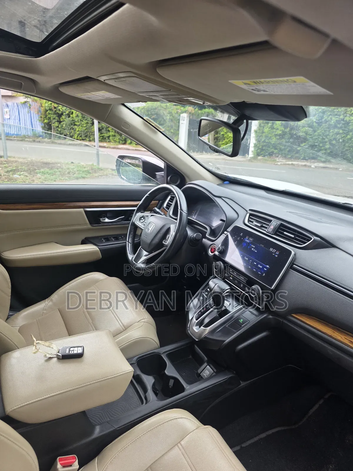 Honda CR-V Touring AWD 2019 White