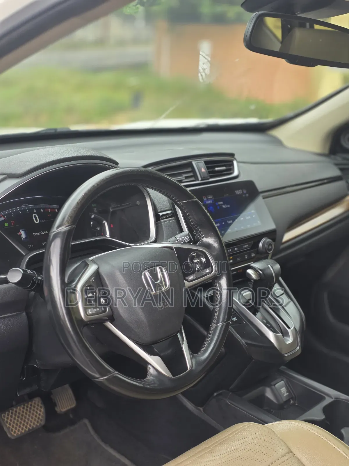 Honda CR-V Touring AWD 2019 White