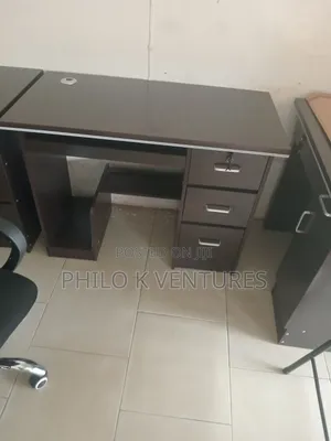 Office Table for Workers Is Available Here
