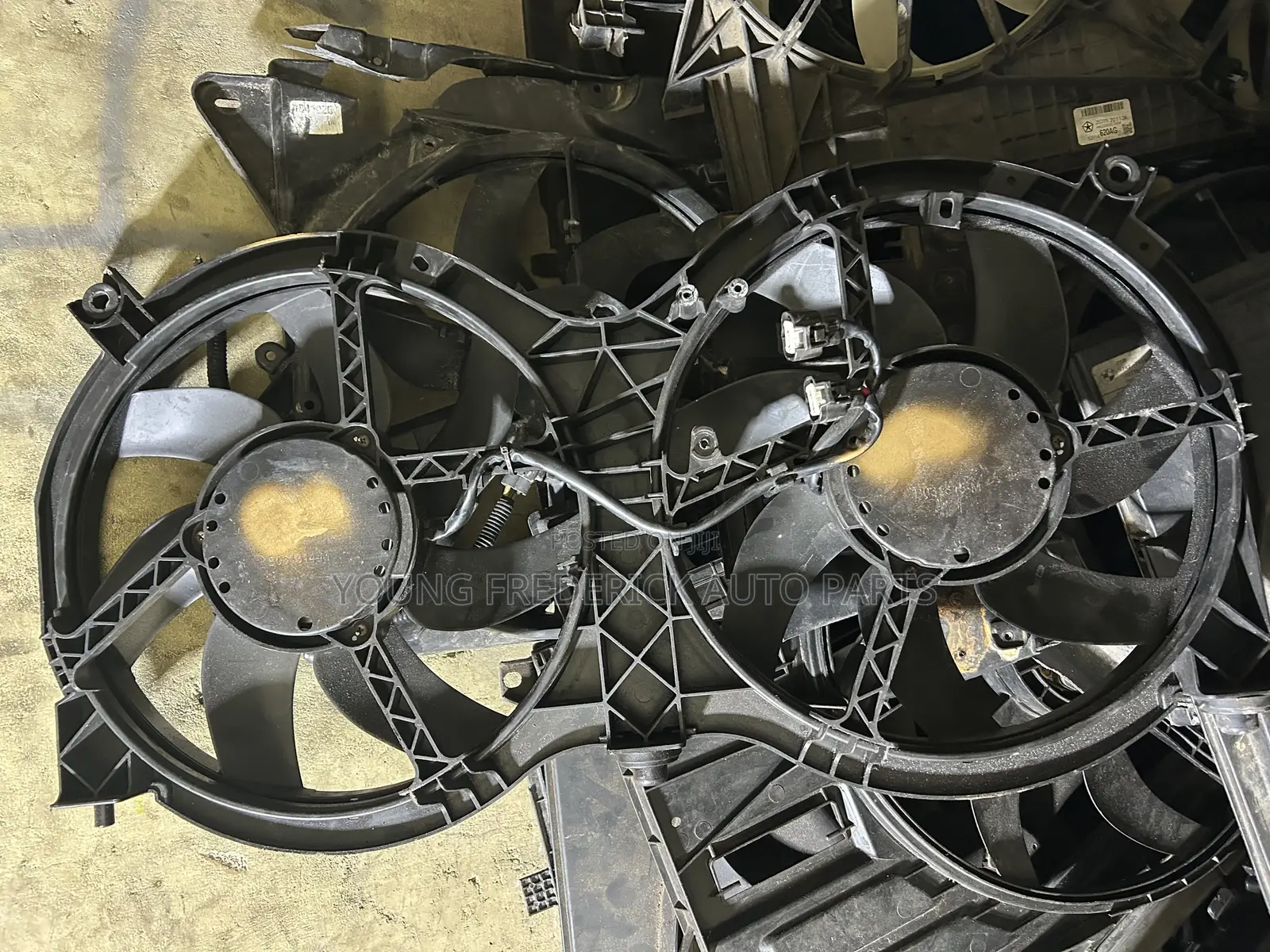 Nissan Pathfinder 2012 2014 2015 2016 2019 Radiator Fan