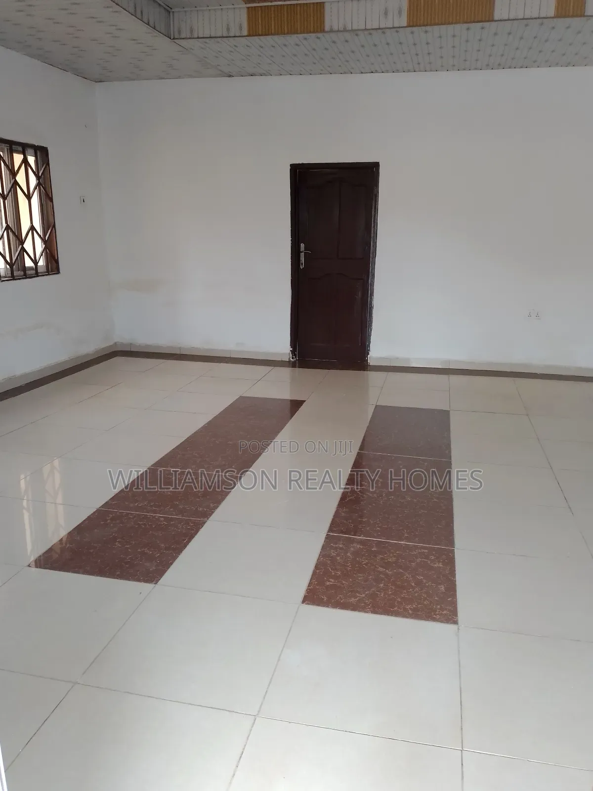 3bdrm House in Hfc Estate Area, Spintex for rent