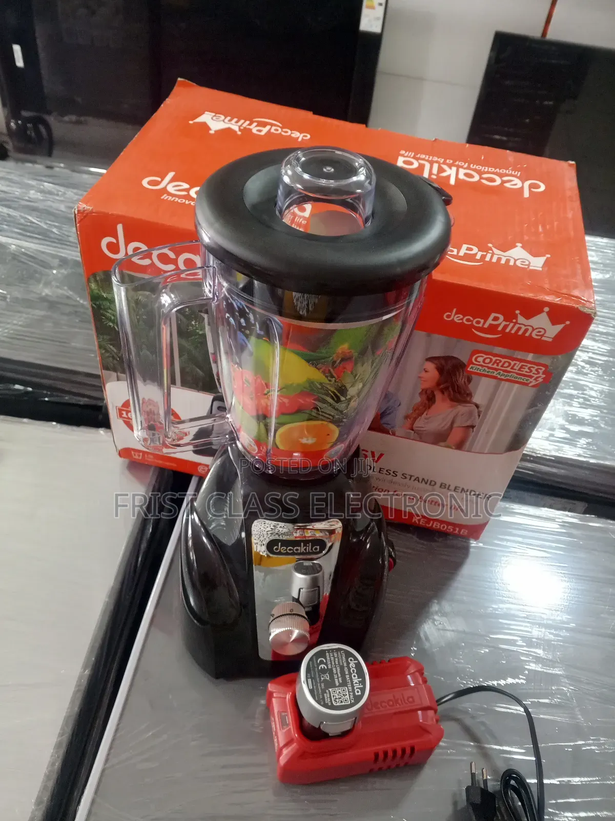 Use It at Anytime and Anywhere Decakila Cordless Blender