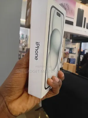 Photo - New Apple iPhone 15 256 GB Black