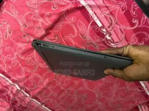 Laptop HP 250 G10 12GB Intel Core i5 SSD 512GB