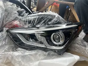 2017,2018,2019 Headlight For Hyundai Santafe