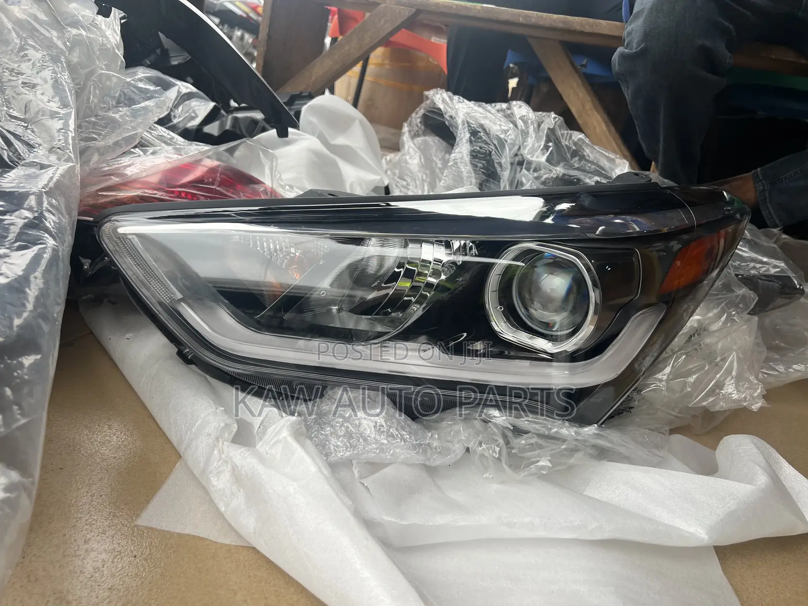 2017,2018,2019,2020 Headlights for Hyundai Santafe Grand
