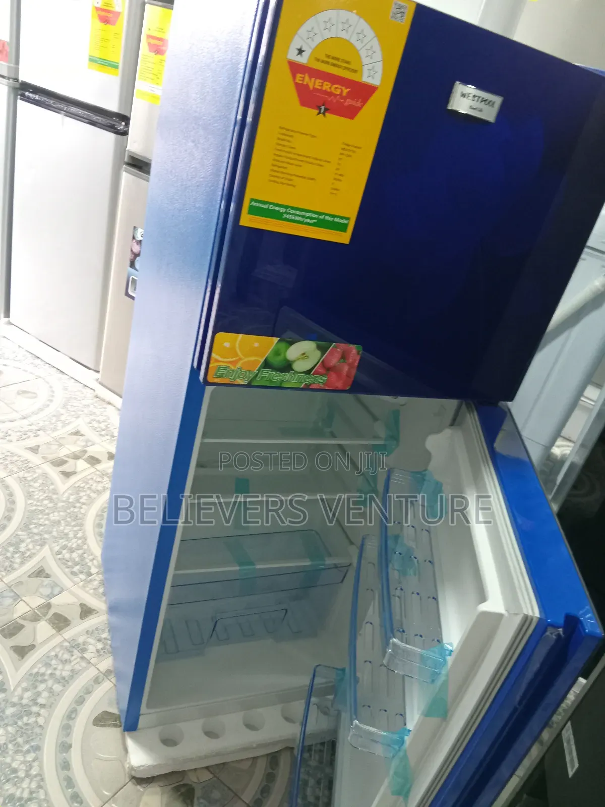 Westpool Combative Fridge Top Freezer Fridge 108liters