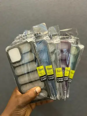 iPhone Covers/Cases