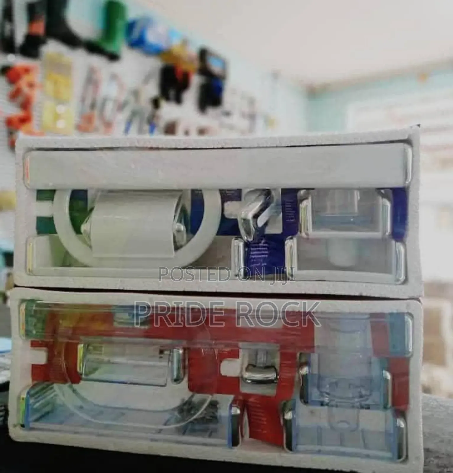 Plastic Bathroom Accessories