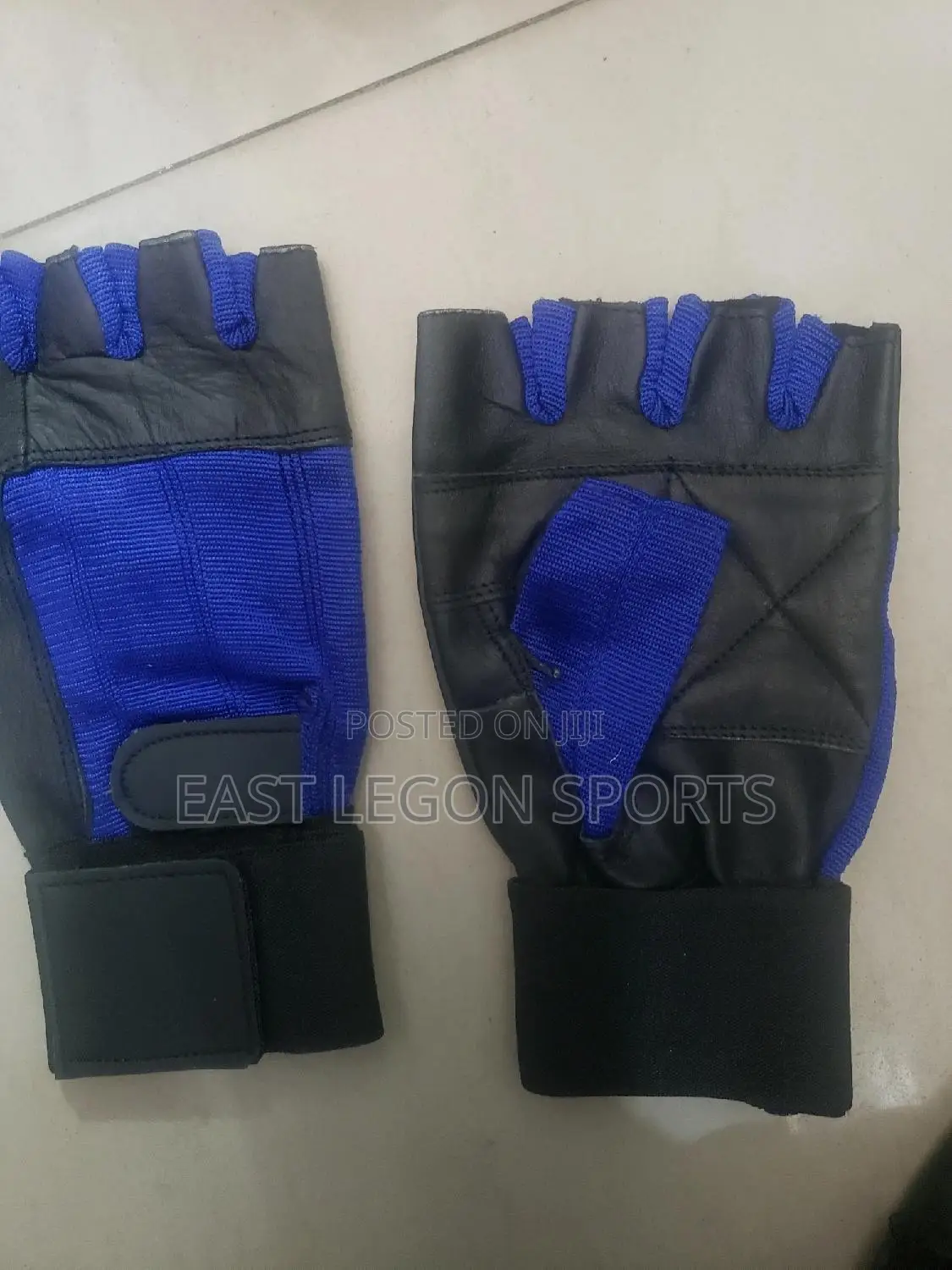 Gym Gloves Red or Black Leather Exercise Hand Wear Glove