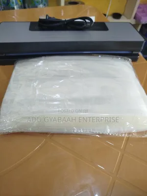 Vacuum Sealer + 100 Bags