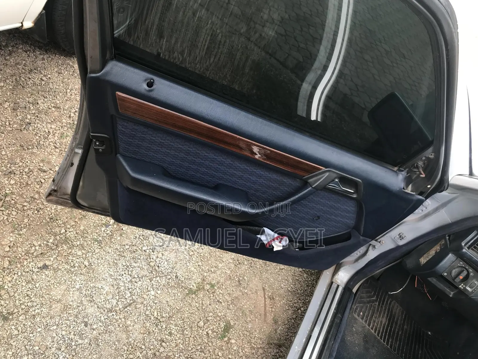 Mercedes-Benz 300D 1997 Gray