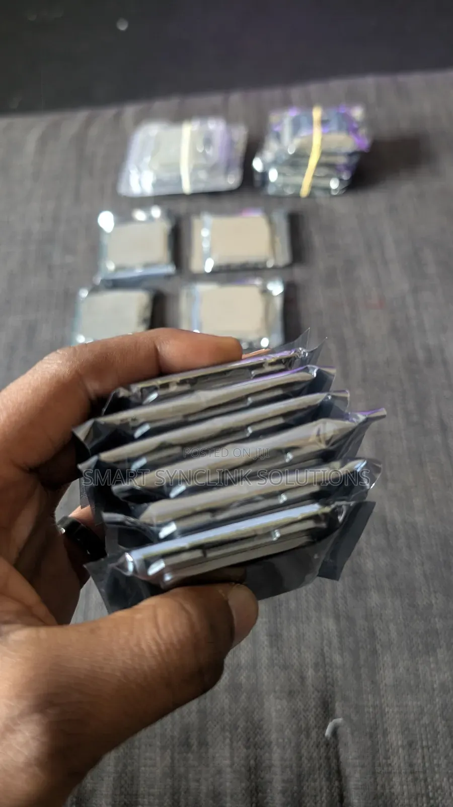 Intel Xeon E5-2680 V4 3.30ghz (14cores | 28 Threads)