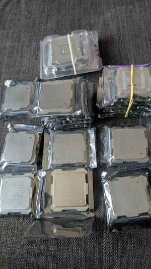 Intel Xeon E5-2680 V4 3.30ghz (14cores | 28 Threads)