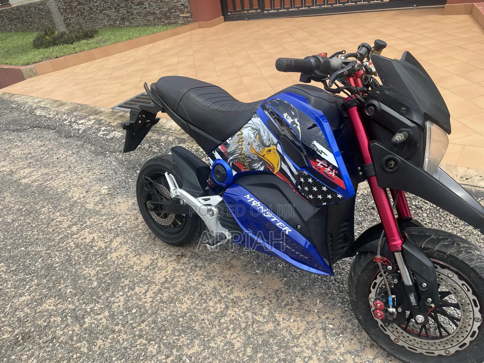 Motorcycle 2024 Black