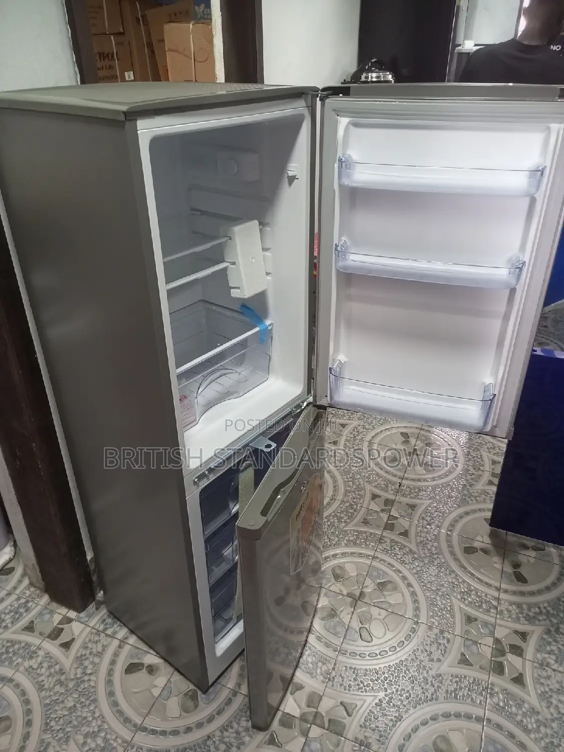 Quick Freezing Mitsui Fridge Silver Color Double Door 142l