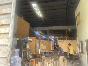 900 SQM Warehouse at Achimota for Rent