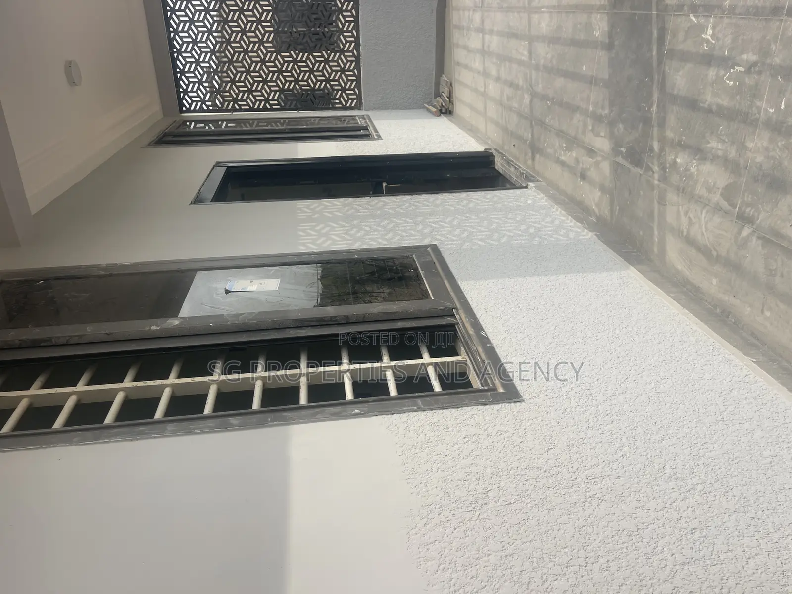 1bdrm Apartment in Lashibi, Baatsona Total for rent