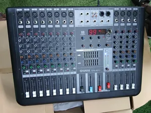 Yamaha KPG 12 Channels Mixer