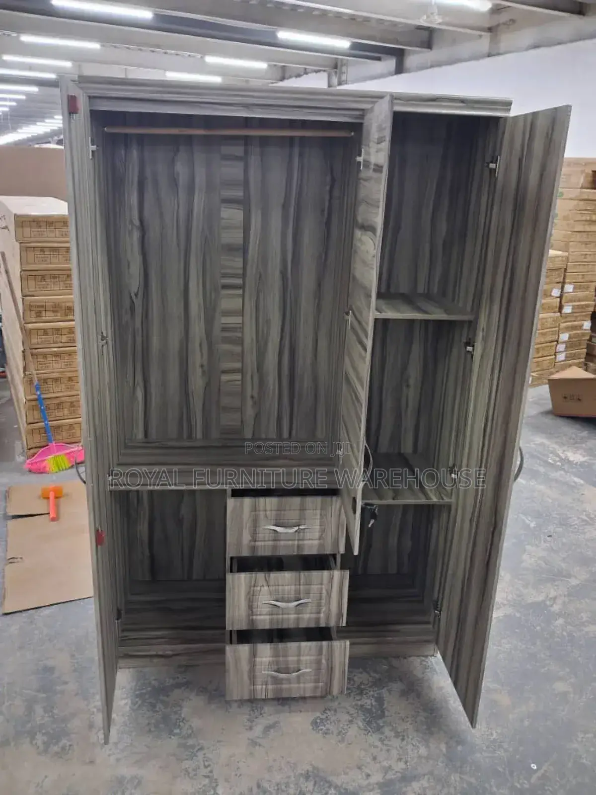 3doors Skin Gray Wardrobe