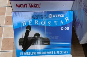 Hero Star Cordless Microphone And Receiver