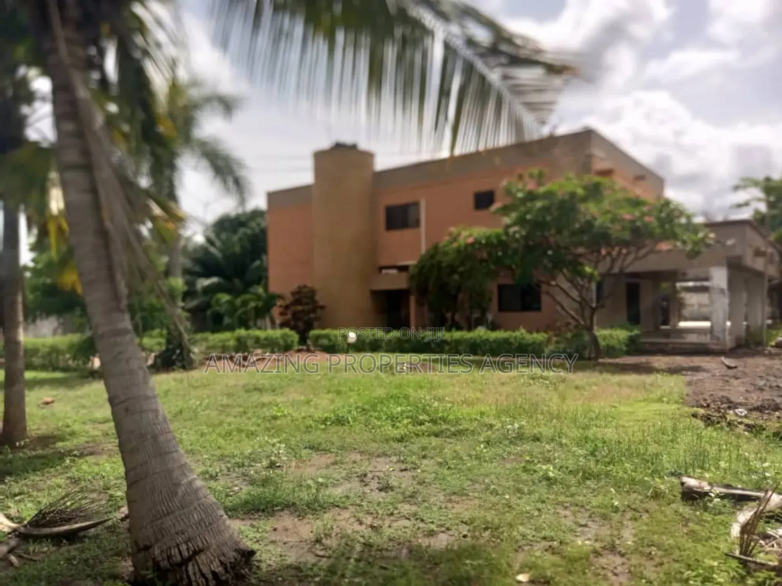 Furnished 5bdrm House in Roman Ridge for sale