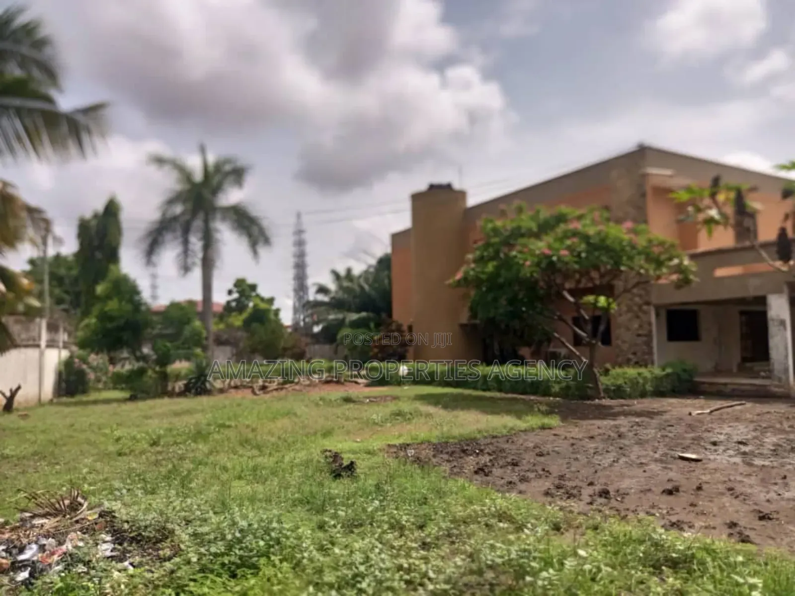 Furnished 5bdrm House in Roman Ridge for sale