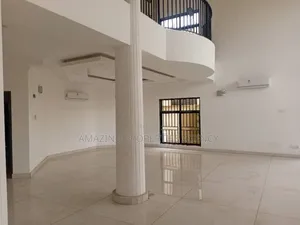4bdrm House in Dzorwulu for rent