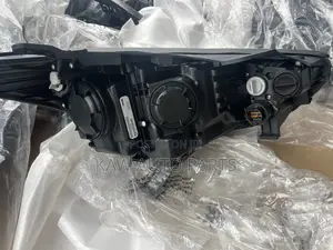 2017,2018,2019,2020 Headlights for Hyundai Santafe Grand