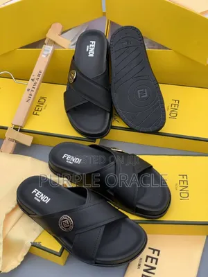 Fendi Roma Leather Slides