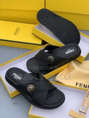 Fendi Roma Leather Slides