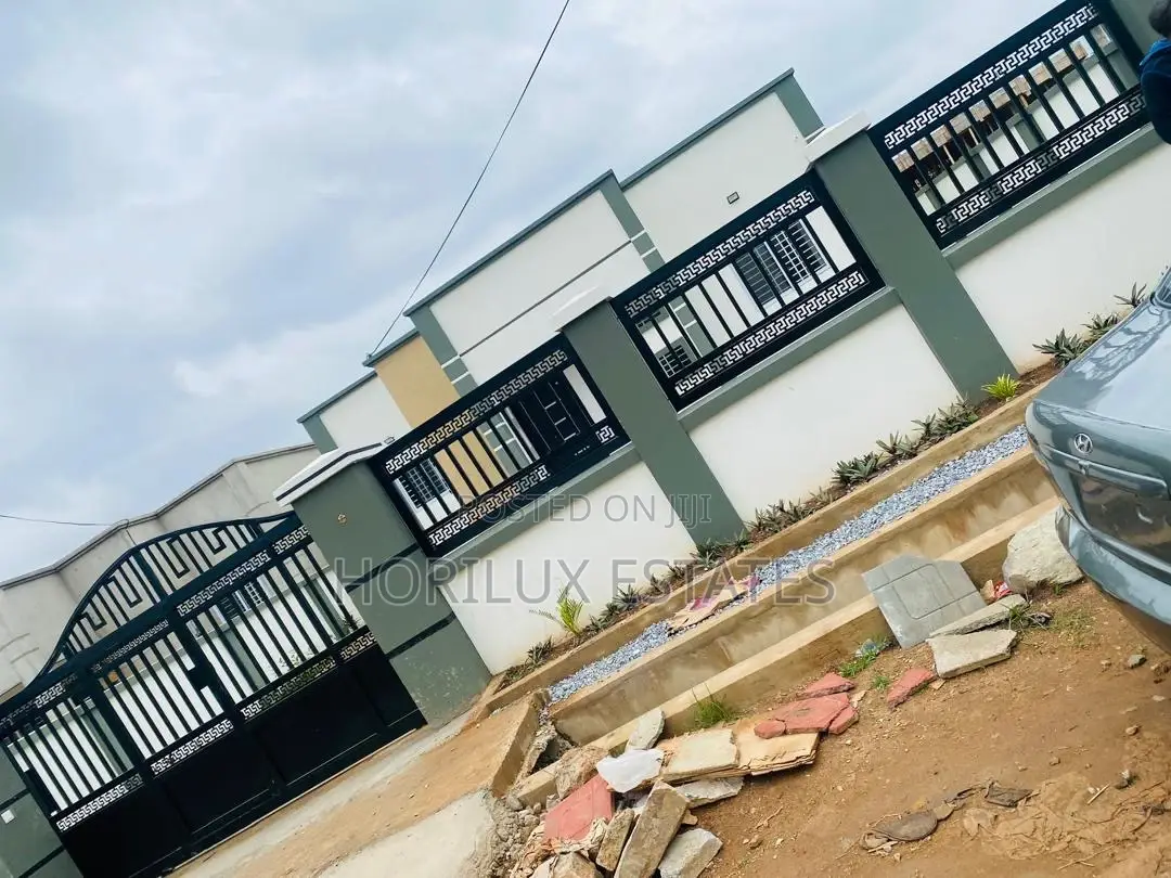 3bdrm House in Horilux Estates, Amasaman for sale