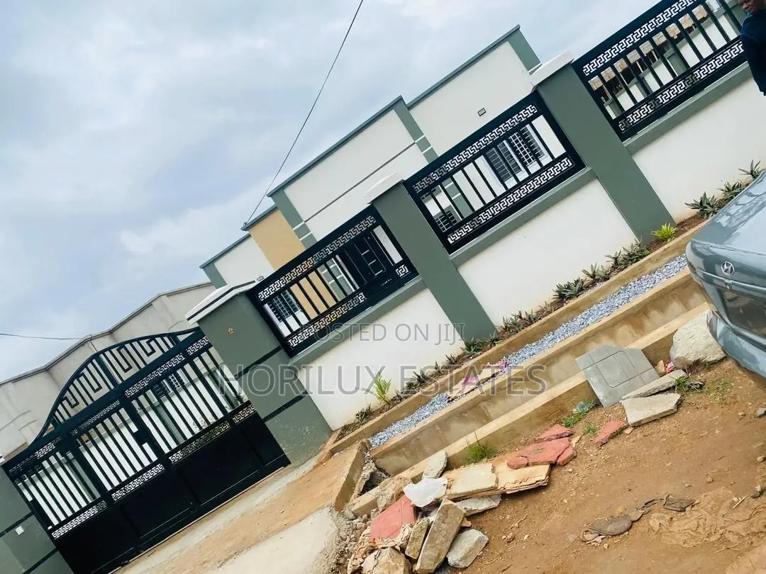 3bdrm House in Horilux Estates, Amasaman for sale