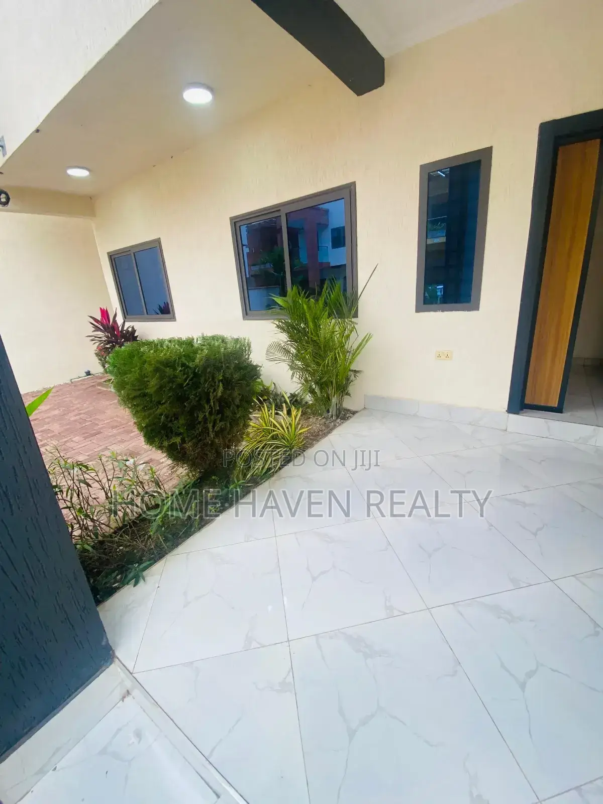 3bdrm House in Mile 7, Achimota for rent