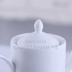 Antique Ceramic Teapot 650ml