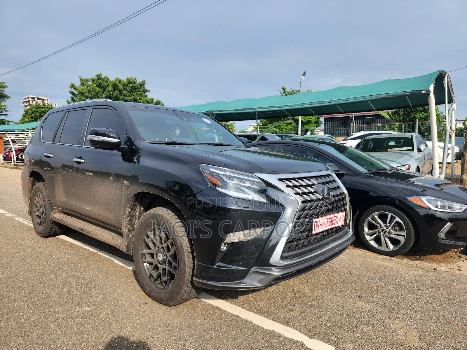 Lexus GX 460 AWD Black thumbnail 2