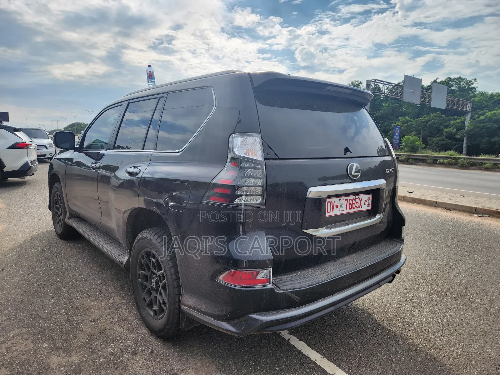 Lexus GX 460 AWD Black thumbnail 6