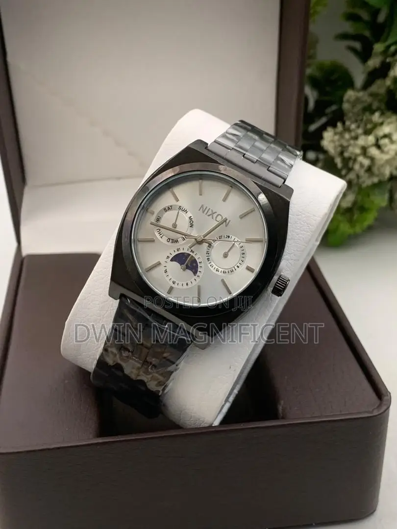 Original Nixon Men’S Wrist Watch – Multifunction Dial