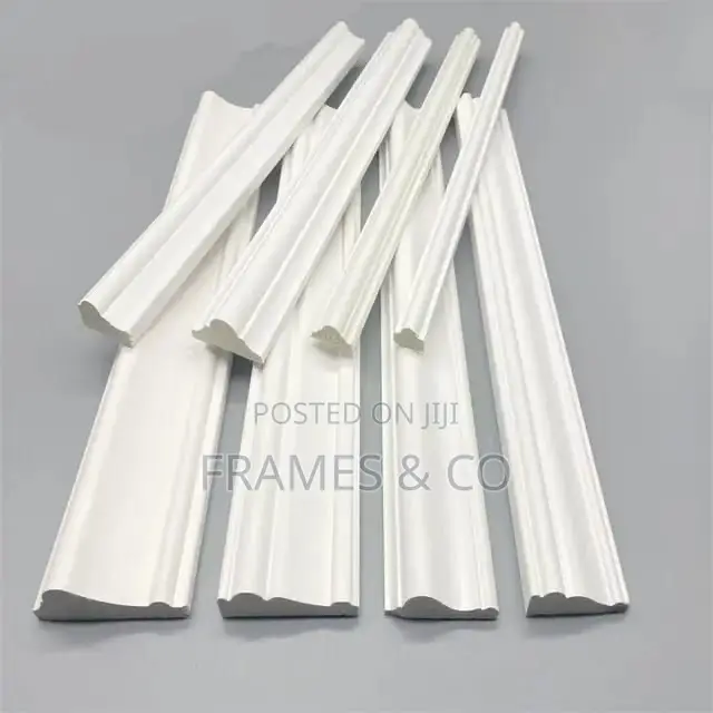 Decorative Wall Mouldings / Cornice
