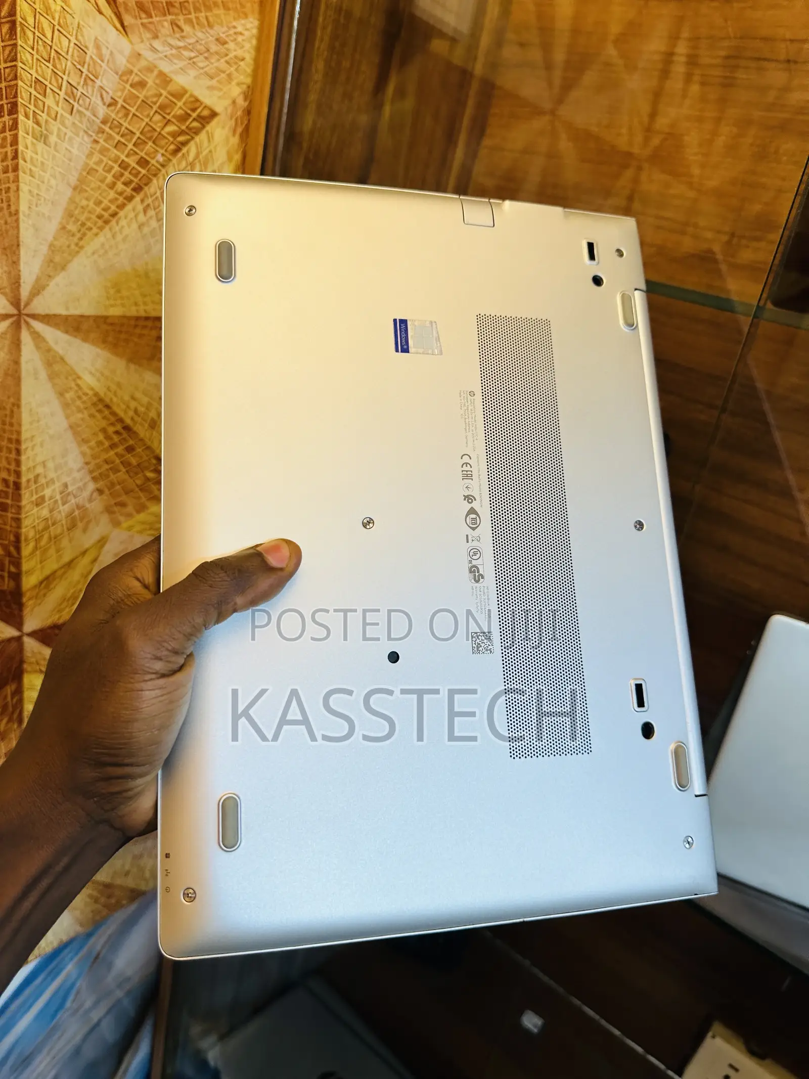 Laptop HP EliteBook 745 G5 8GB AMD Ryzen 5 SSD 256GB