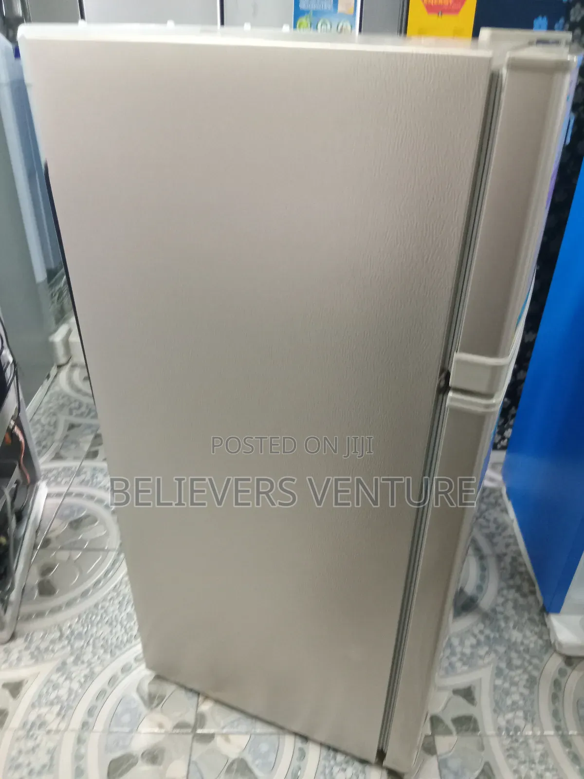 Stunning 4 Shelves Capacity Westpool Fridge 95l Fridge