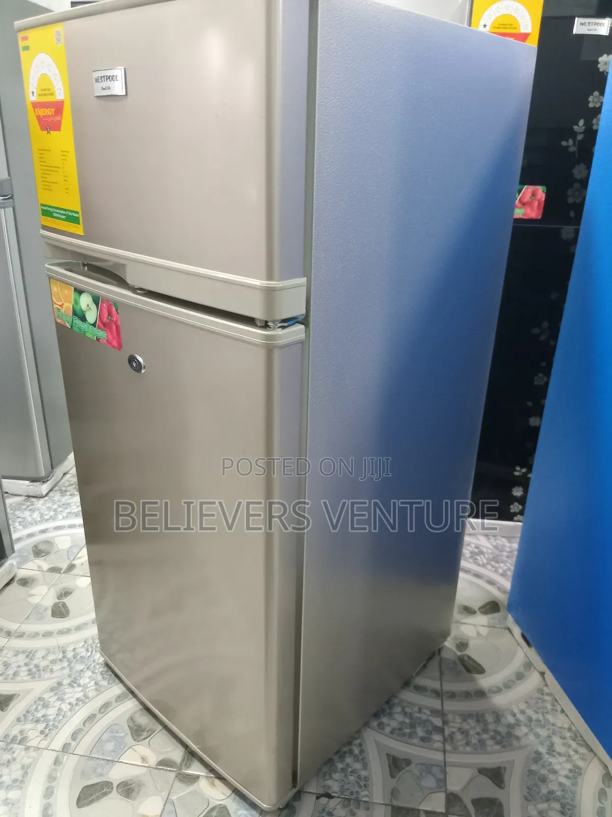 Stunning 4 Shelves Capacity Westpool Fridge 95l Fridge