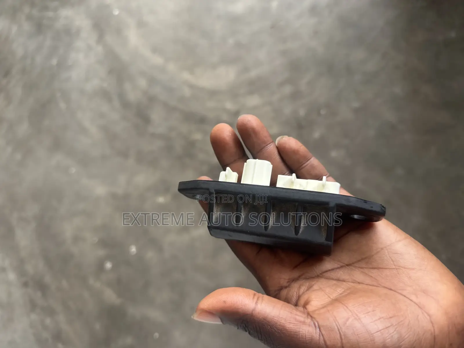 Rav4 Xa50 19- Tailgate Boot Release Open Handle Switch