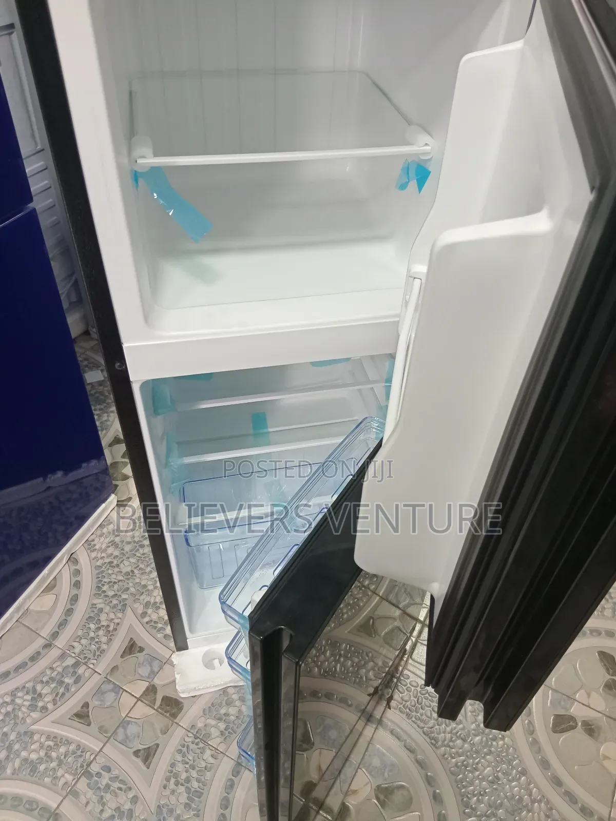 Your Food, Your Way 108liters Top Freezer Fridge Westpool