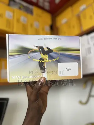 MTN Huawei Cat 7 4g Super Fast Universal Router (300mbps)