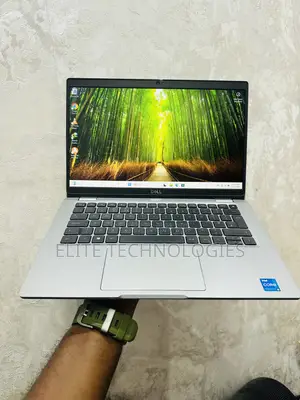 Photo - Laptop Dell Latitude 5320 8GB Intel Core I5 SSD 256GB